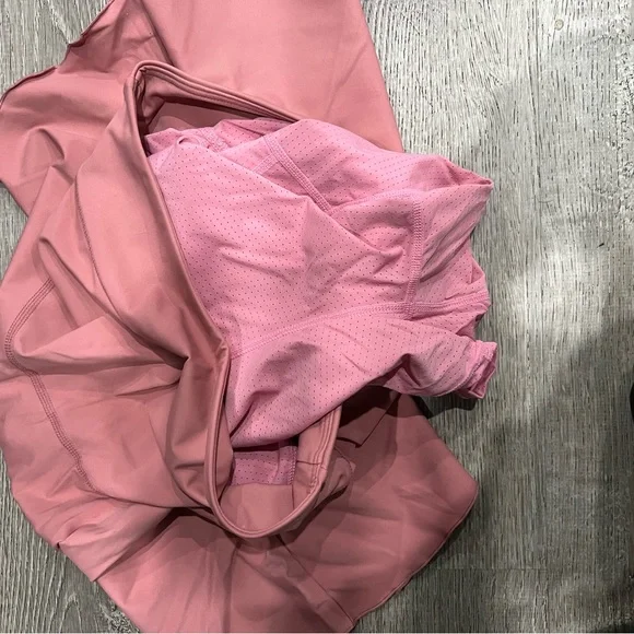 NWT athletic set (tank and skirt) - Picture 5 of 8